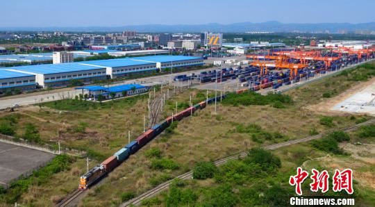 成都国际铁路港前7月集装箱吞吐量位列全国铁路港首位